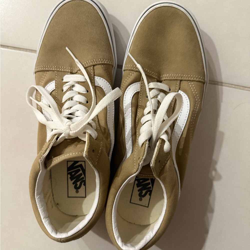 Vans Men's Brown and White Sneakers